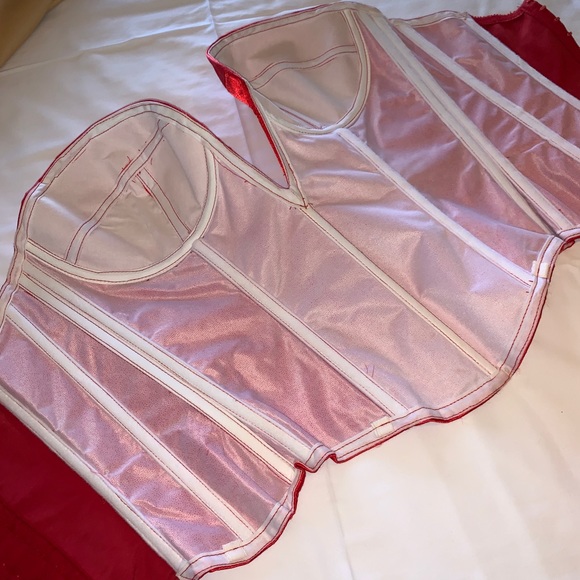 Silk/ Satin red corset - Picture 4 of 8